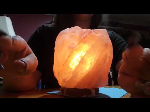 Asmr scratching lamp with Halloween nails.