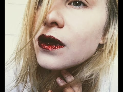 Dreamy ASMR: 💋 Glitter Lips! ~ Close Up, Kissing, Extreme Mouth Sounds, Voice Over.