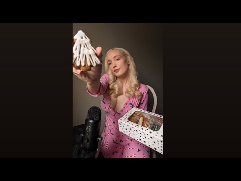 ✨🎄🍪ASMR Christmas Cookies🎅🏼🍪🥛🦌✨ scratching-tapping-crinkles-rambling 😌💕 Recipes in description!🎄✨