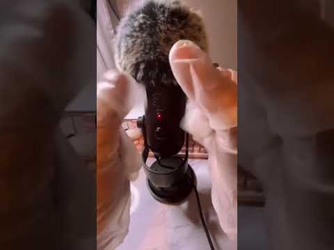One minute of 3 different glove sounds ASMR- #shorts
