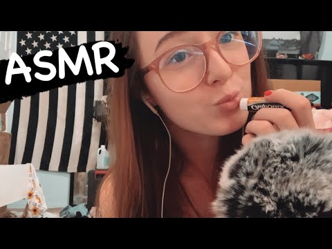 ASMR Kisses Sounds💋(Mouth Sounds) Hand Movements!