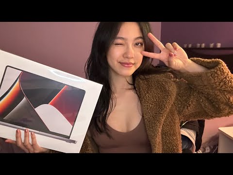 ASMR Unboxing My NEW MACBOOK PRO (2021) with Rambling, Mic Scratches, Tapping, and Hand Sounds 💻🤗