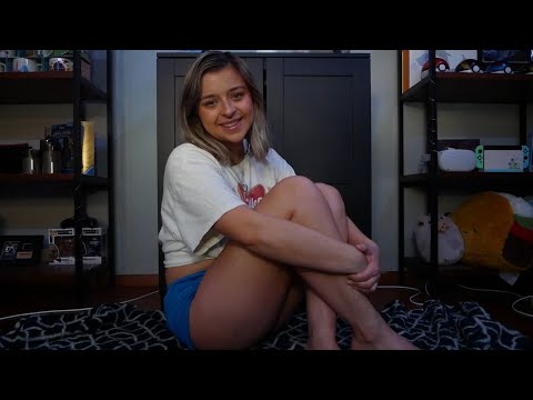 ASMR Body Tapping And Clothing Sounds