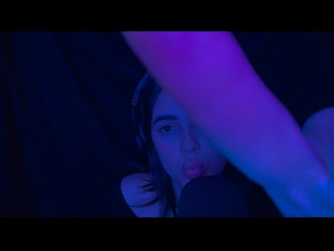 ASMR | Kisses | Hand Movements | Mouth Sounds 💙