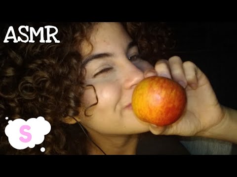 ASMR MUKBANG COMENDO MAÇÃ Eating apple 🍎😋