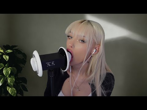 ASMR ear licking to watch at 3am