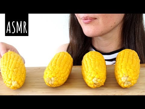ASMR Eating Sounds: Crunchy Corn on the Cob (No Talking)