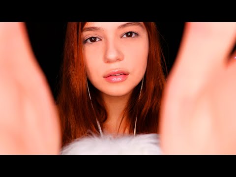 ASMR ✧ Slow Kissing and Visual ✧ (Hand Movements, Mouth Sounds, Soft Breathing)