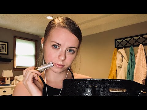 ASMR! Whats in my purse? 👛👜