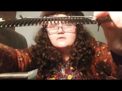 ASMR ✂QUICK HAIR CUT *ROLE PLAY* ✂ BRUSH & COMB SOUNDS TO GIVE YOU TINGLES