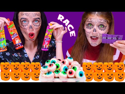 ASMR Speed Eating Halloween Challenge (Gummy Eyeballs, Lollipops, Marshmallow)