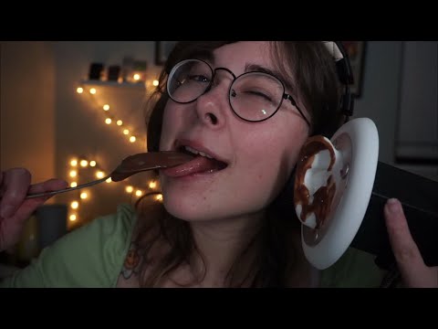AMAZING Chocolate Pudding Earlicks | ASMR