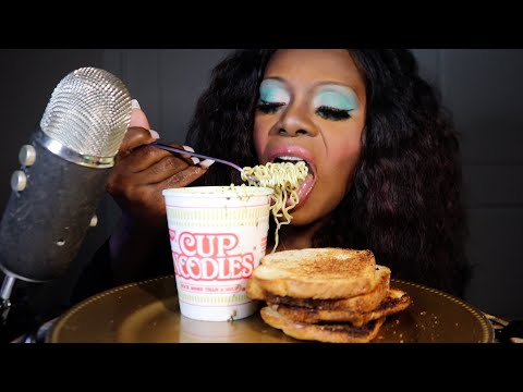 QUICK NOODLES WITH CRUNCHY TOAST ASMR EATING SOUNDS