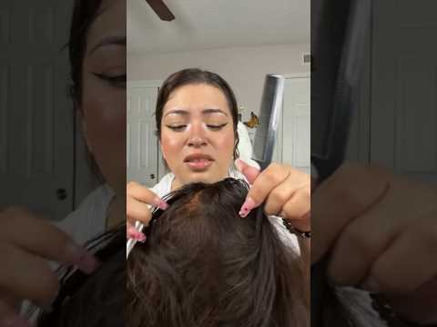 ASMR| Checking your hair for lice 💆🏼‍♀️- #asmr #shortvideo