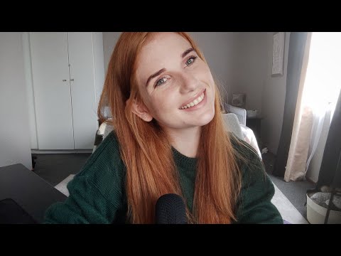 ASMR | Doing ASMR in Afrikaans for the first time. 💚