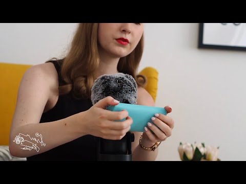 ASMR | Bassy Tapping on sunglasses case for relaxation - no talking