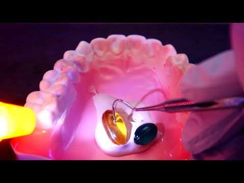 ASMR Cleaning Your Teeth & Pills 💊🦷