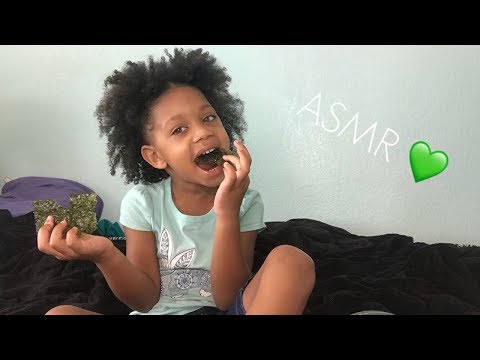4 Year Old Eating Seaweed 💚 No talking (Extreme Crunchy sounds)