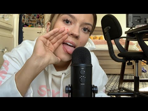 ASMR| EAR TO EAR UP-CLOSE EAR EATING MOUTH SOUNDS/ WHISPERING/ MIC SCRATCHING