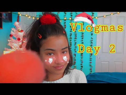 Soft Girl does your Christmas Makeup• Day 2