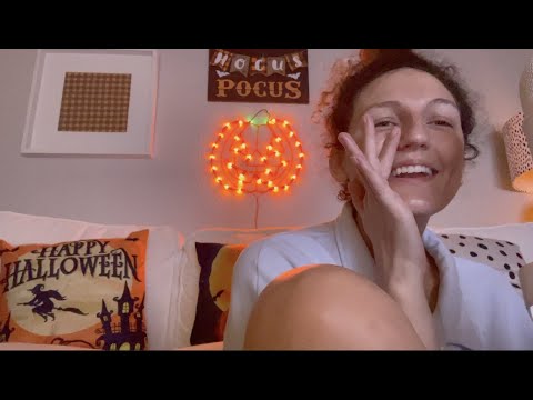 ASMR~ a tingly whisper ramble (gum chewing) 🎃🎃🎃