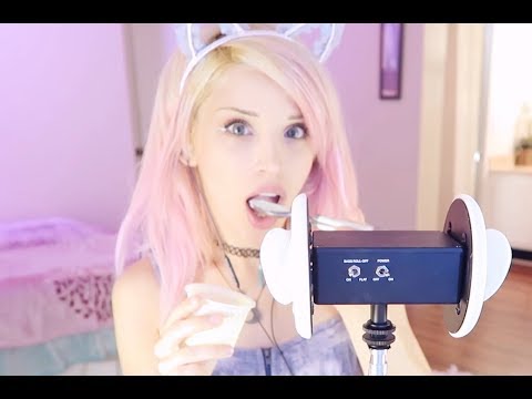 ASMR - Eating crunchy and slurpy food in your Ears / hangout