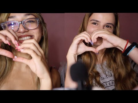[ASMR] 2 Girls 1 *Mini Mic*  (Mouth Sounds, Tapping & More)