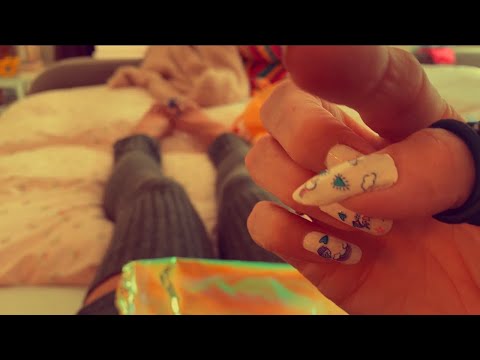 ASMR sneak preview of tapping and scratching on stuff in my bedroom - other bits below