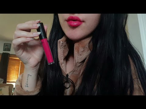 ASMR | applying lipgloss & lipstick