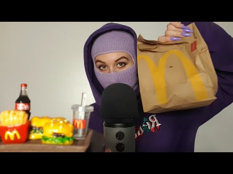 ASMR | Gangsta robbed McDonald's (MUKBNAG)