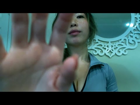 ASMR | Layered Sounds and Up-close Hand Movements for Sleepy Tingles (mouth sounds)