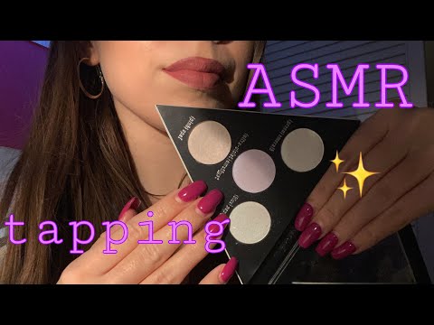 ASMR | Tapping on makeup products ✨💅🏽 with whispering