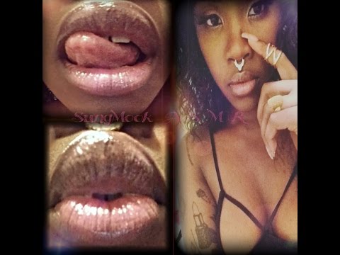ASMR Up Close & Personal Lipgloss Kiss 💋👄💕 ♡ :)