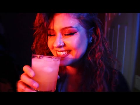 [asmr] you run into your cool ex-girlfriend at a bar (AMBIENT & IMMERSIVE SOUNDS, ROLE PLAY)