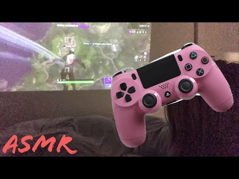 ASMR - Girlfriend plays games while you fall asleep / Clicking / CONTROLLER SOUNDS ONLY /No Talking