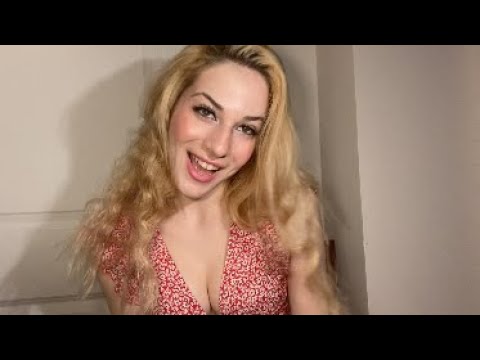 ASMR Popular Girl Confesses Love For You // Soft-Spoken Role Play ♡