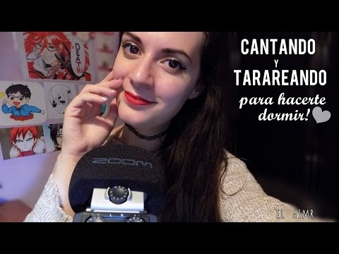 ♡ASMR español♡ CANTANDO y TARAREANDO para hacerte dormir!❤ + Tapping