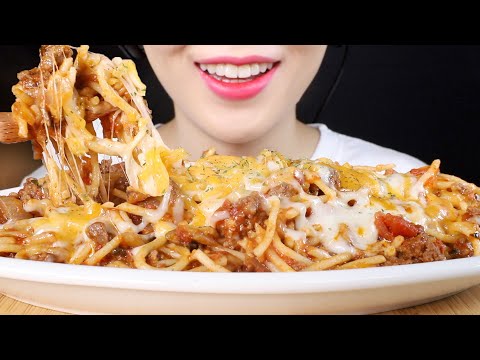 ASMR Cheesy Homemade Spaghetti with Meat Sauce Eating Sounds Mukbang