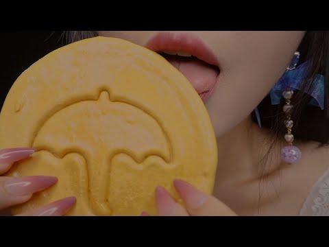 [ASMR] Dalgona Candy Eating Sounds(Extra Crunchy) l 달고나 이팅사운드 (아삭바삭꼬드득)