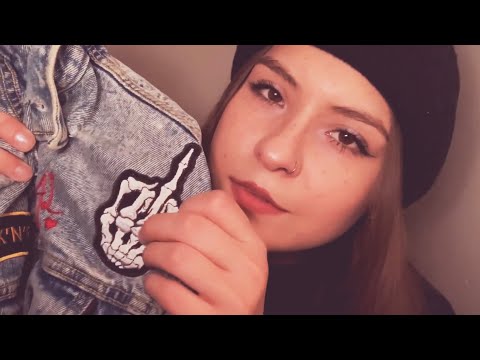 [asmr] i’m your little sister & i’m in your room touching ur sh*t (no talking, tapping, visual)