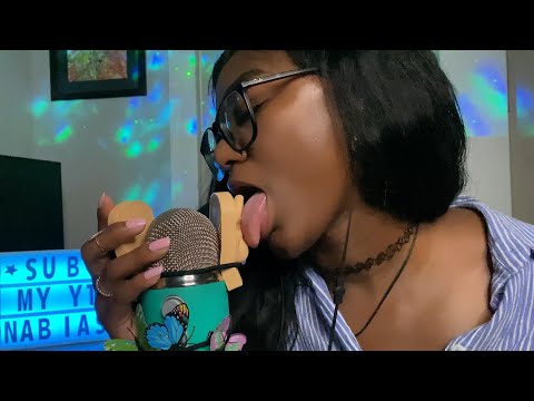 ASMR Pure Ear Licking MOUTH SOUNDS (DON'T OVERTHINK IT)👂