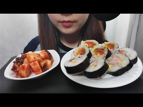 한국어 ASMR : Kimbap 김밥 이팅사운드 스팸마요,고추참치,알타리김치 먹방 kimchi kroean food eating sounds キンパプ mukbang talking