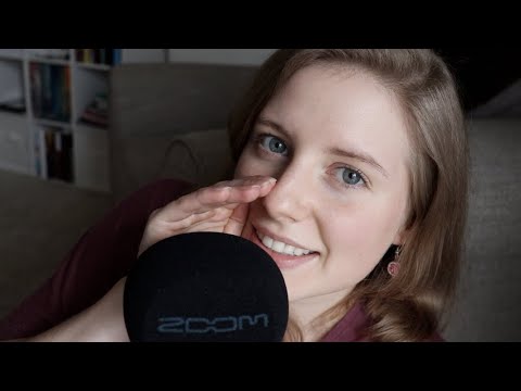 (ASMR) - Extremely Tingly Up-Close, Cupped Whispers (Spanish & English)