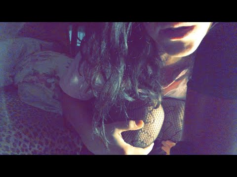 Trigger words,Playing with my Hair,Chewing Gum,Playing with my Fishnet Stockings ASMR
