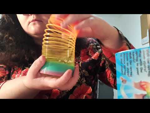 ASMR ☆ PURE SLINKY SOUNDS TO GIVE YOU 3 MINUTES OF TINGLES ☆