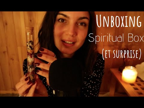 ASMR UNBOXING ✨ Je t'envoie ma Spiritual Box sur le féminin sacré ❤️