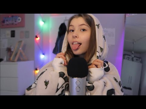 ASMR cozy random trigger to help you relax 💖 ~ personal attention, fabric sounds, mic tapping