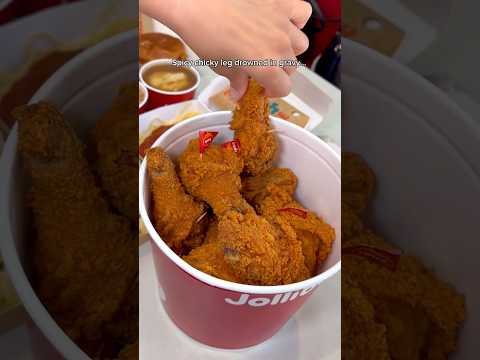 EATING JOLLIBEE FRIED CHICKEN CHALLENGE #shorts #viral #mukbang