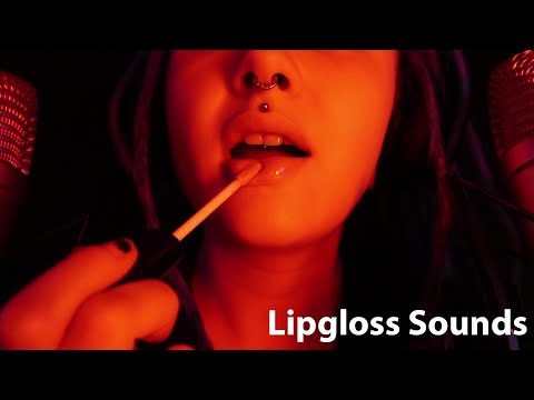 ASMR ~ Lipgloss Sounds [Lip Smacks And Gloss Pumping] 👄