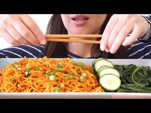 ASMR Eating Sounds: Spicy Noodles & Crunchy Greens ~ Collab With HungryWeasel ASMR (No Talking)